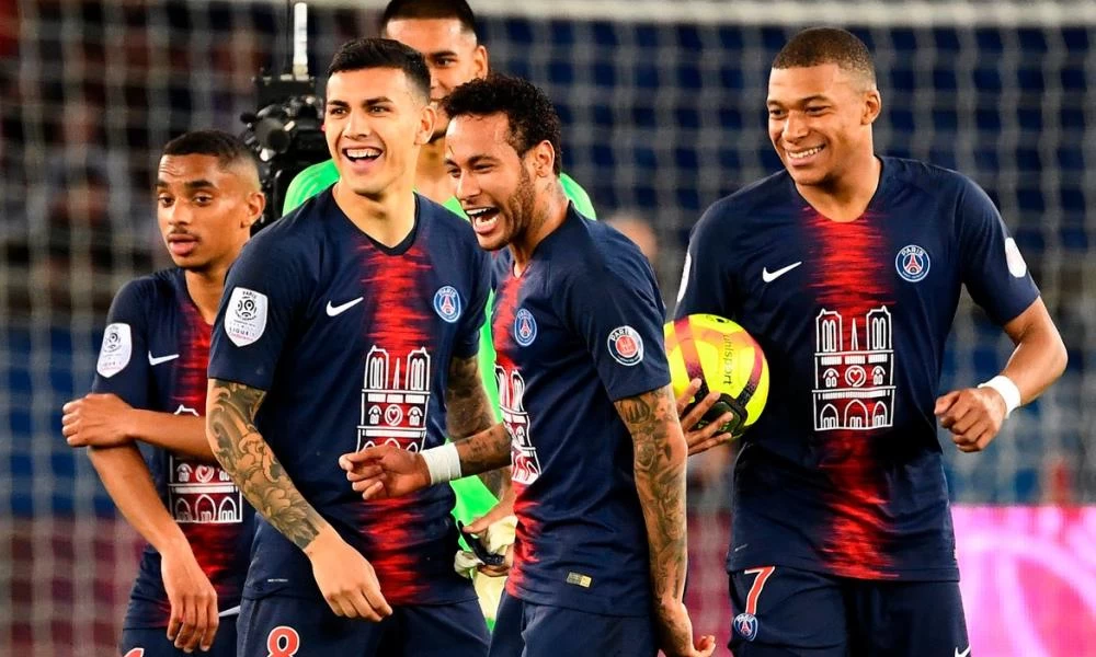 Ποδόσφαιρο: Πρωταθλήτρια η Παρί Σεν Ζερμέν στη Γαλλία